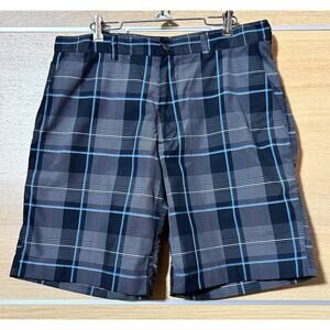 Champions Tour golf Shorts - Mens Sz 34 - Black/Gray/Blue Plaid Lightweight